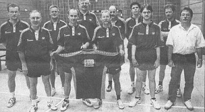 Neue Trikots gespendet